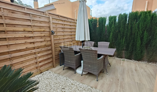 Resale - Villa - La Romana - Inland