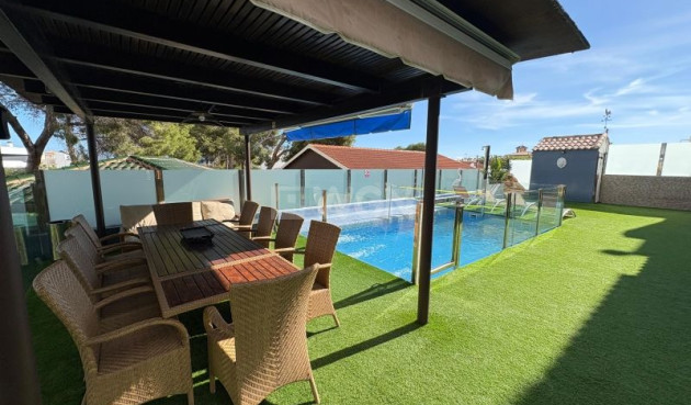 Reventa - Villa - Orihuela Costa - Costa Blanca