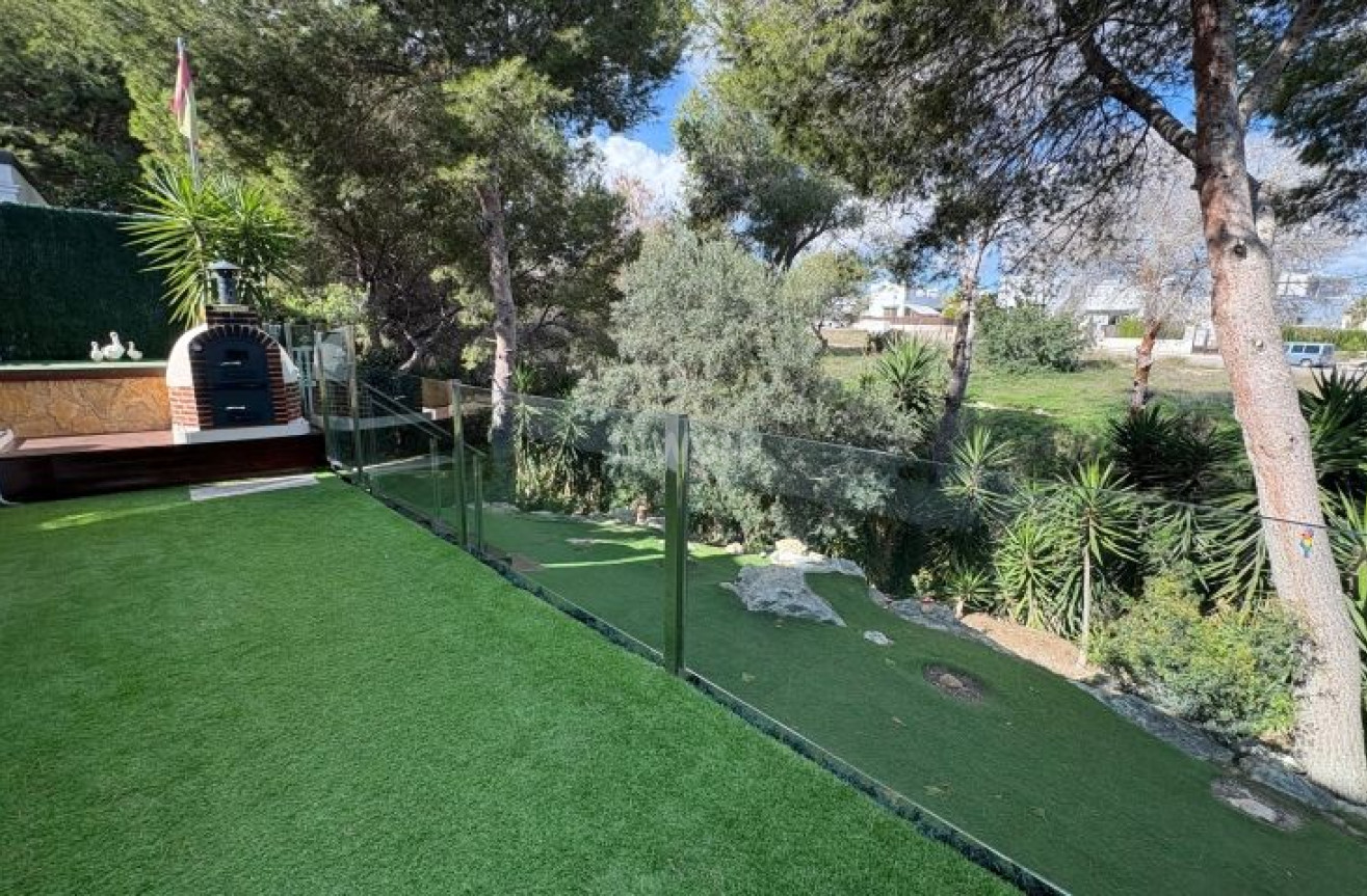 Reventa - Villa - Orihuela Costa - Costa Blanca