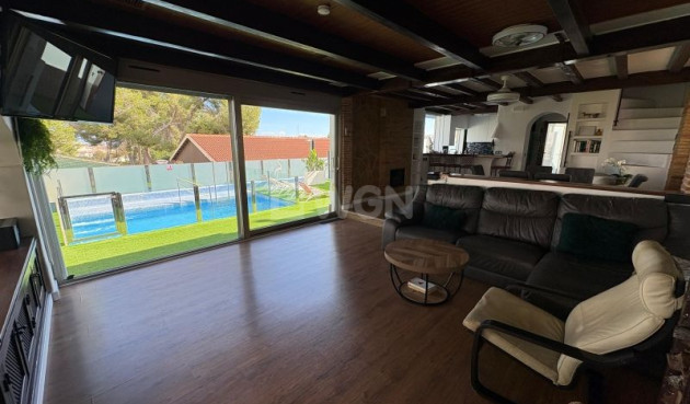 Reventa - Villa - Orihuela Costa - Costa Blanca