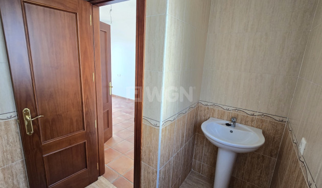 Odsprzedaż - Kamienica - Alcaucín - Inland