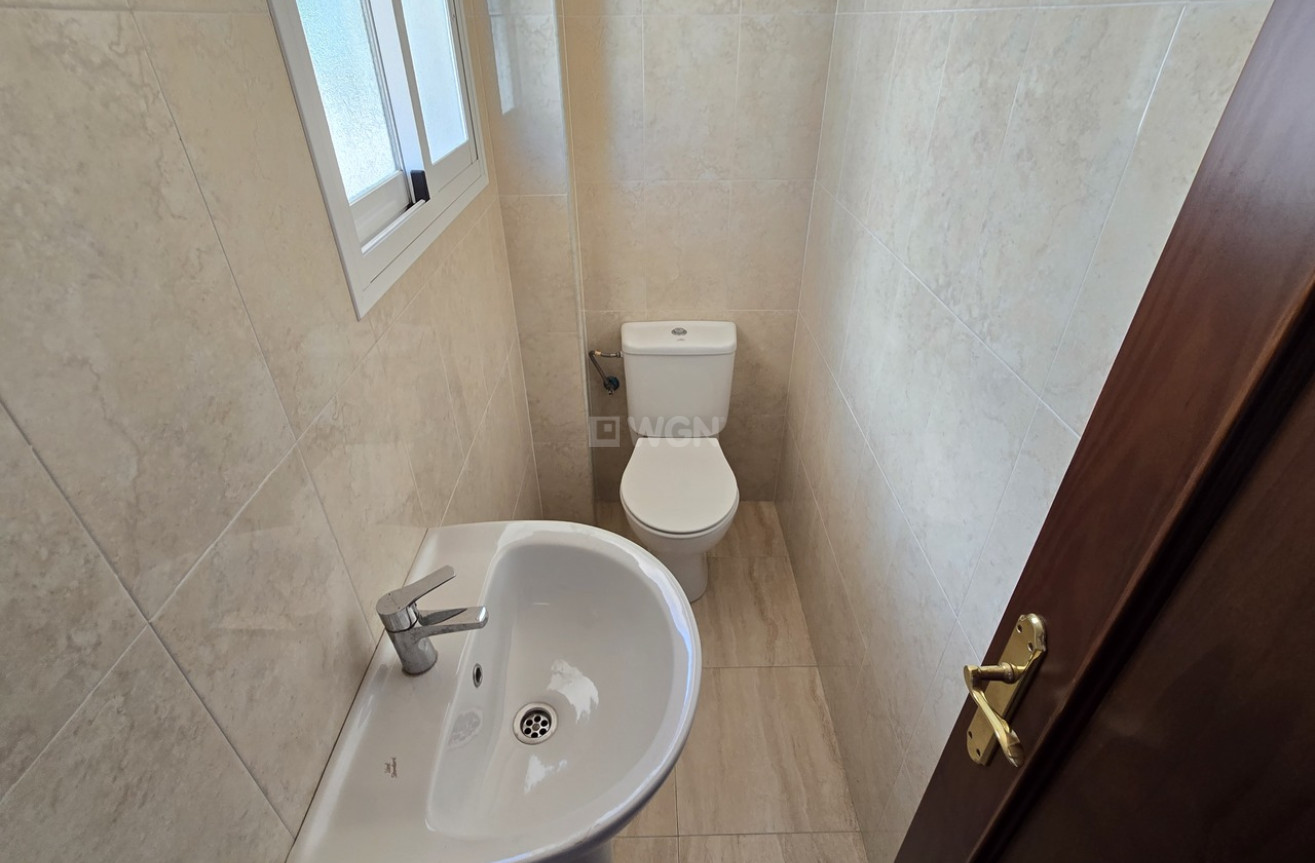 Odsprzedaż - Kamienica - Alcaucín - Inland