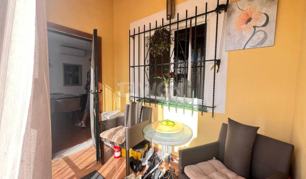 Odsprzedaż - Kamienica - Orihuela Costa - Los Almendros-la Florida