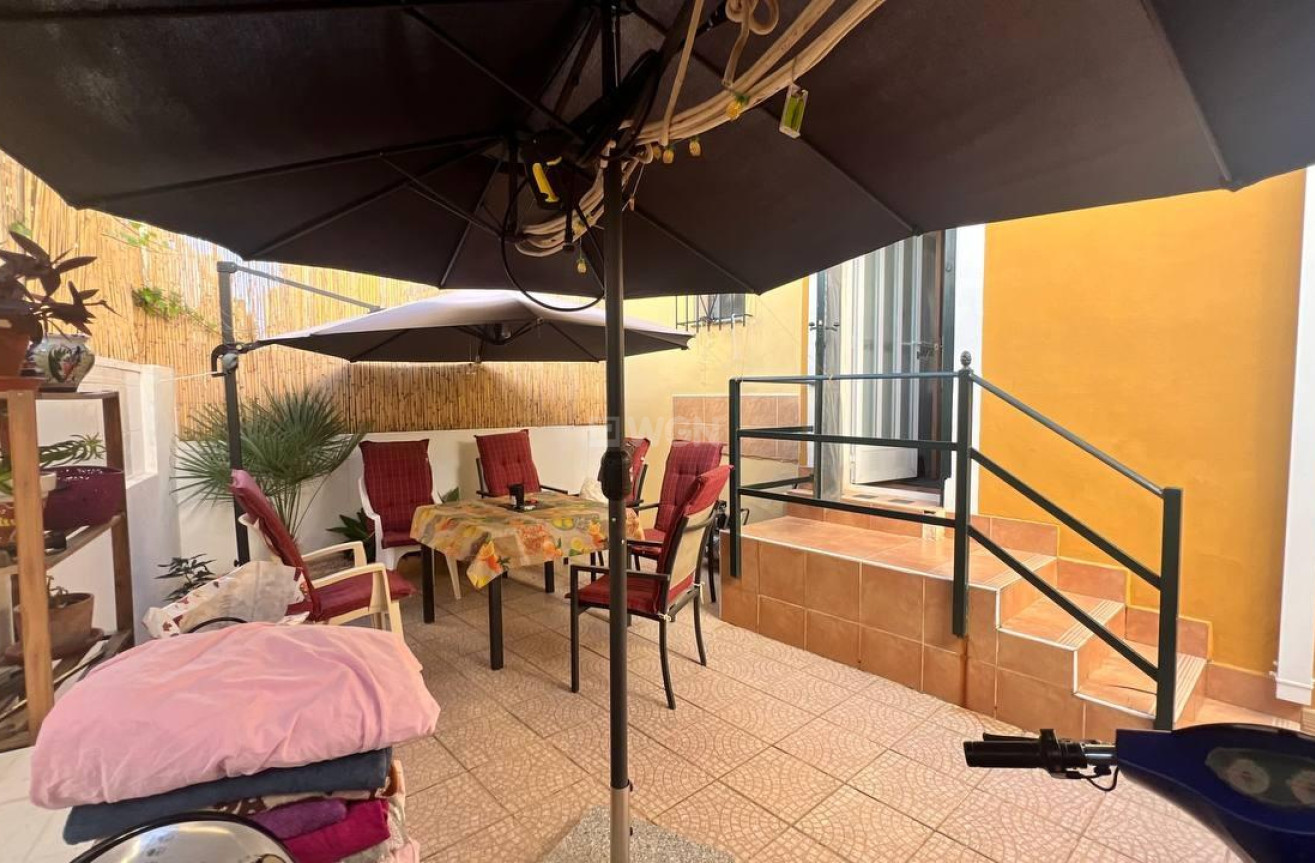 Odsprzedaż - Kamienica - Orihuela Costa - Los Almendros-la Florida