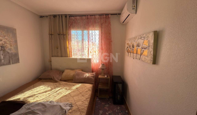 Odsprzedaż - Kamienica - Orihuela Costa - Los Almendros-la Florida