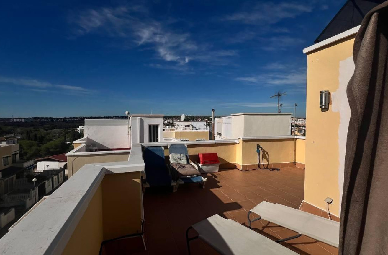 Odsprzedaż - Kamienica - Orihuela Costa - Los Almendros-la Florida