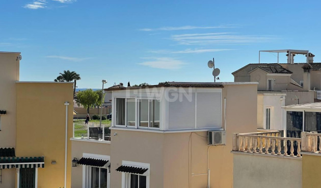 Odsprzedaż - Kamienica - Orihuela Costa - Los Almendros-la Florida