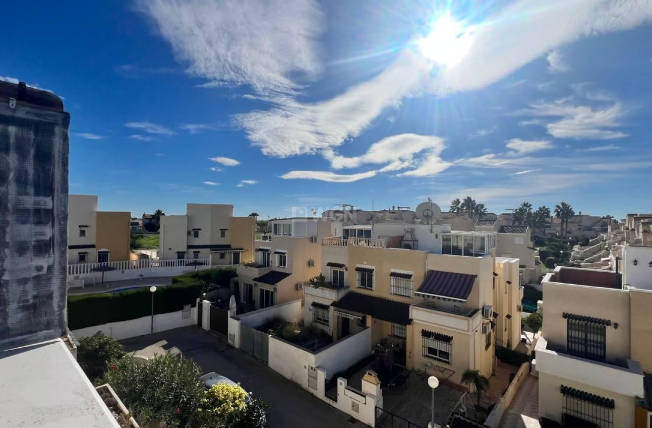 Odsprzedaż - Kamienica - Orihuela Costa - Los Almendros-la Florida