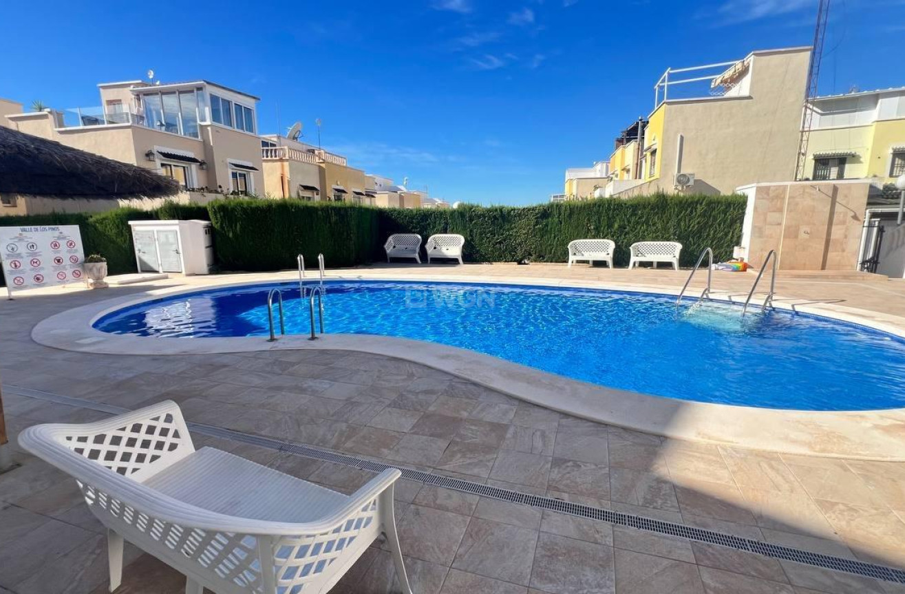 Odsprzedaż - Kamienica - Orihuela Costa - Los Almendros-la Florida