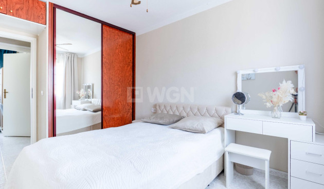 Resale - Villa - Orihuela Costa - Punta Prima