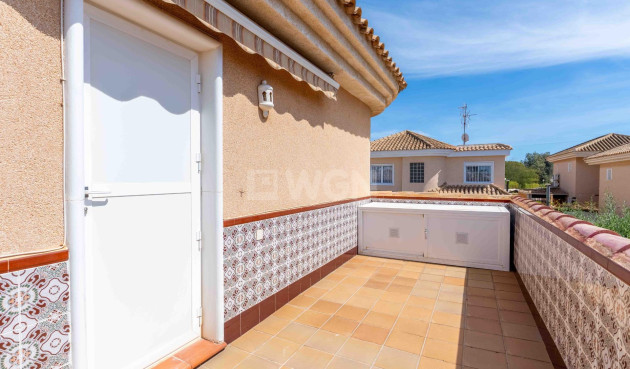 Resale - Villa - Orihuela Costa - Punta Prima