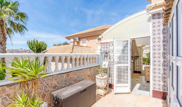 Resale - Villa - Orihuela Costa - Punta Prima