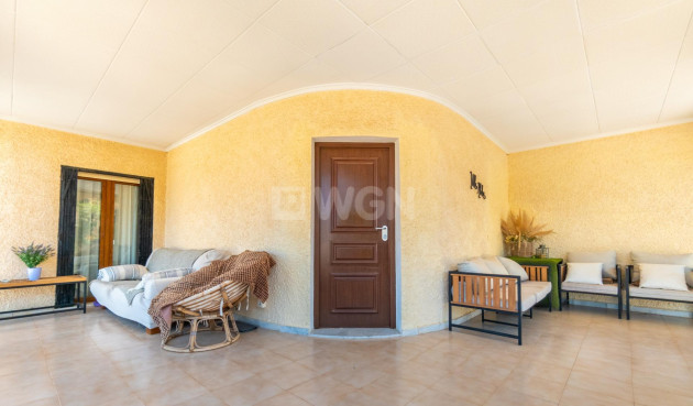Resale - Villa - Torrevieja - El Chaparral