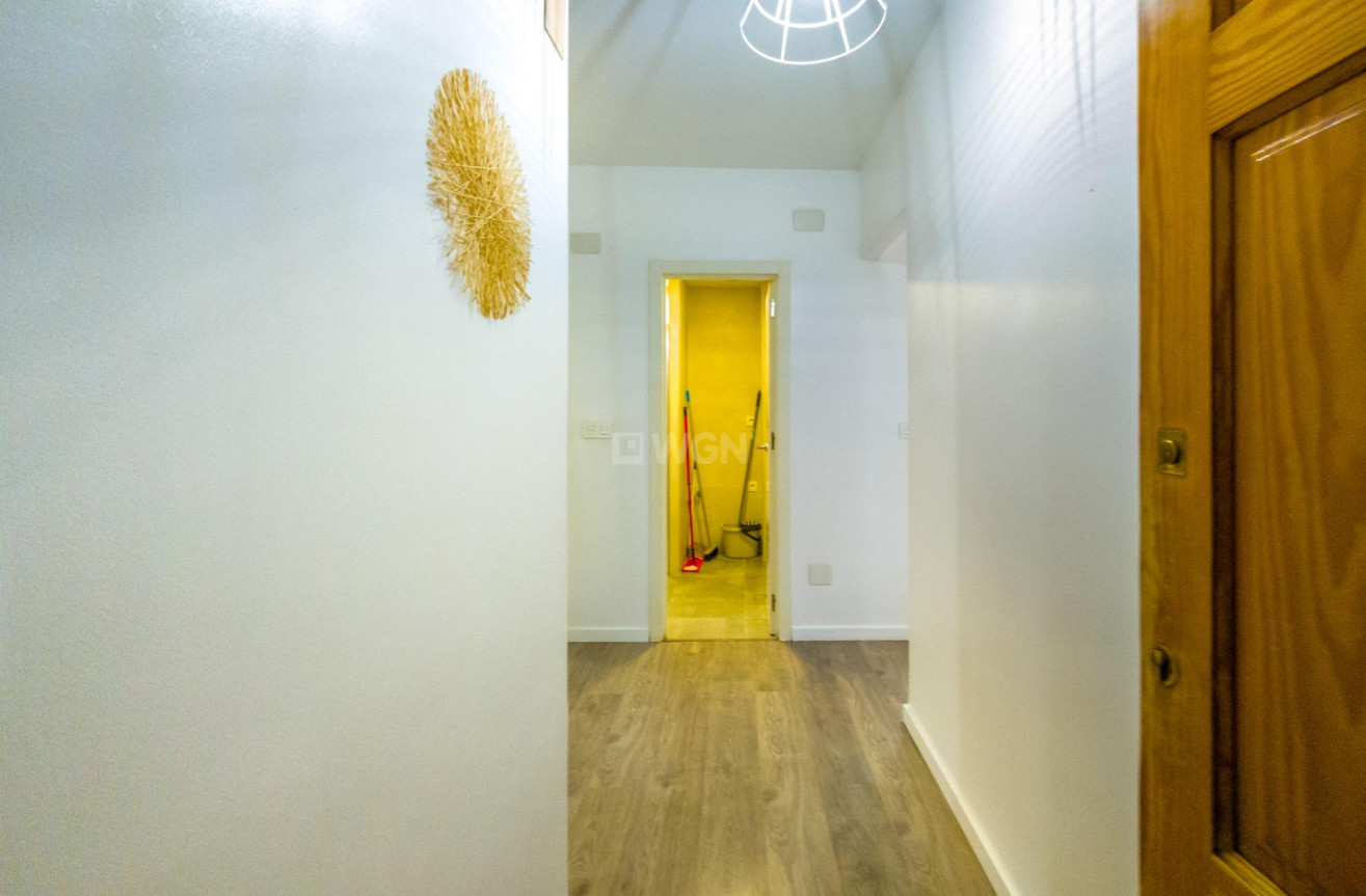 Resale - Apartment / flat - Torrevieja