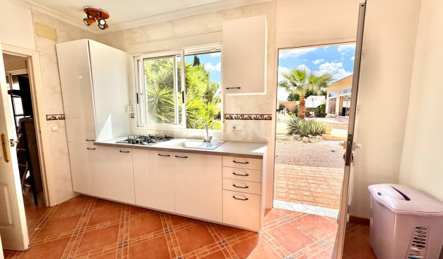 Odsprzedaż - Villa - Dolores - Cmno. Escorredor