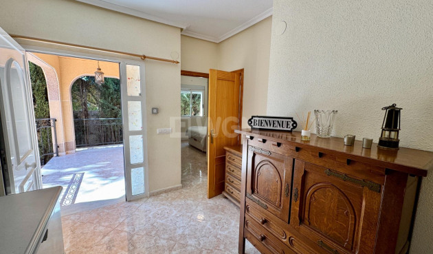 Odsprzedaż - Villa - Dolores - Cmno. Escorredor