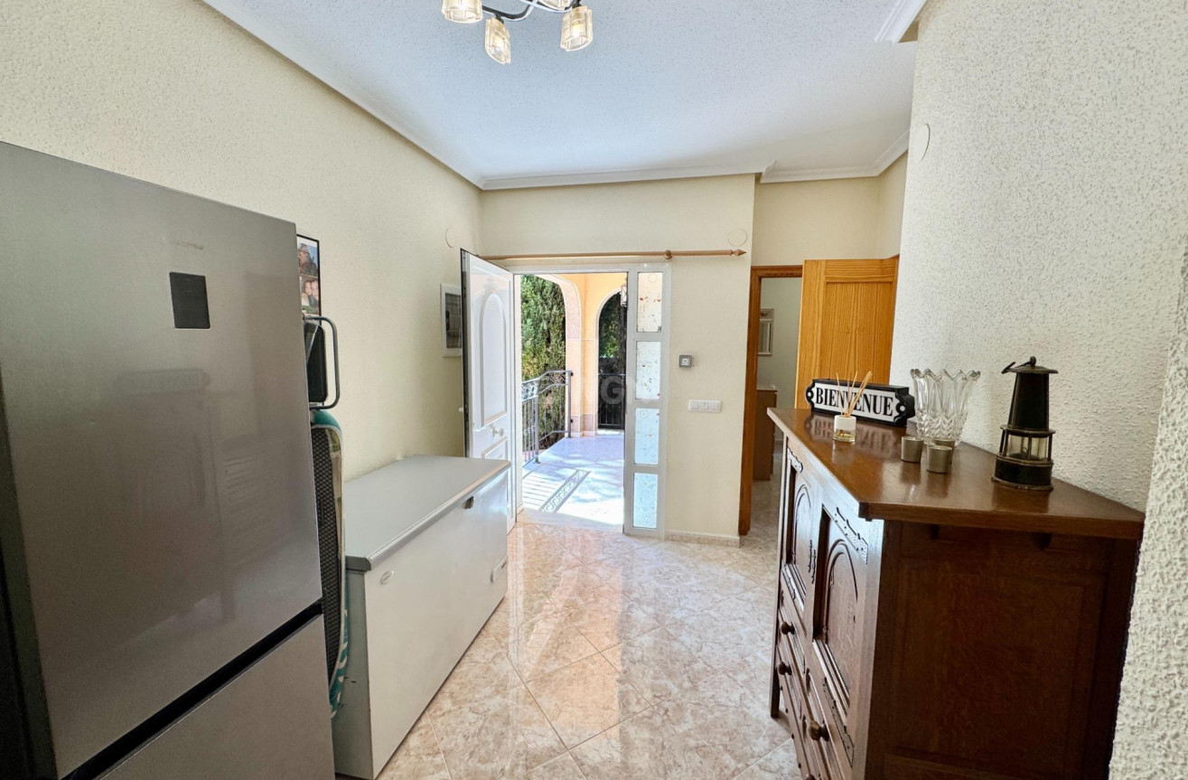 Odsprzedaż - Villa - Dolores - Cmno. Escorredor