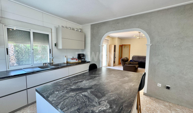 Odsprzedaż - Villa - Dolores - Cmno. Escorredor