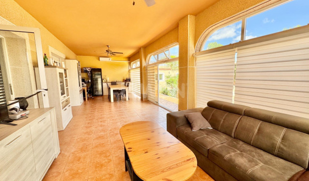 Odsprzedaż - Villa - Dolores - Cmno. Escorredor