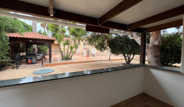 Odsprzedaż - Villa - Dolores - Cmno. Escorredor