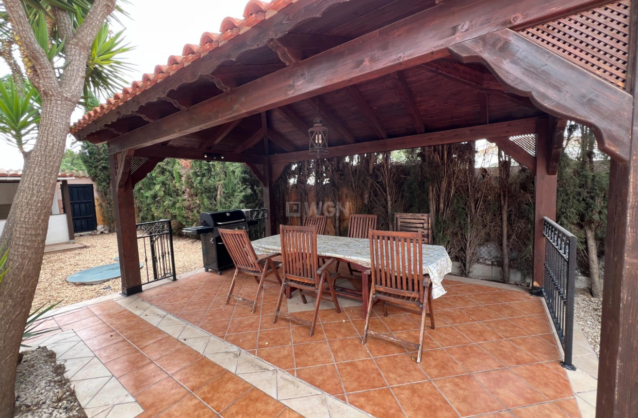 Odsprzedaż - Villa - Dolores - Cmno. Escorredor