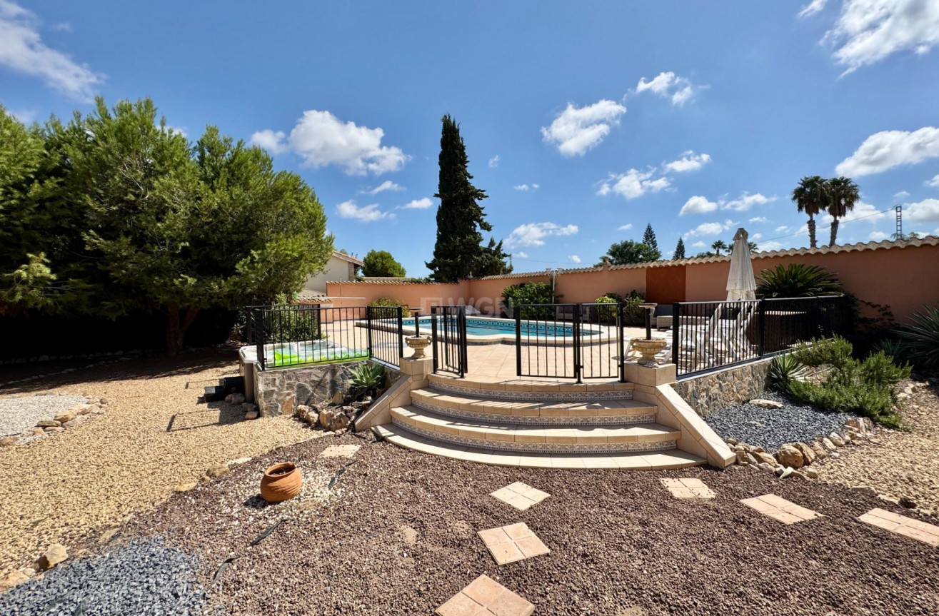 Odsprzedaż - Villa - Dolores - Cmno. Escorredor