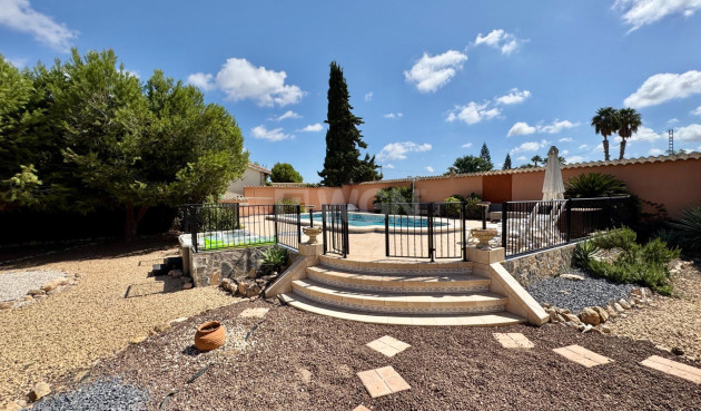 Odsprzedaż - Villa - Dolores - Cmno. Escorredor