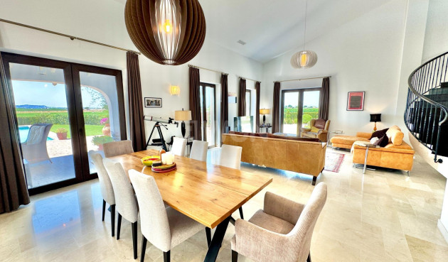 Odsprzedaż - Villa - Dolores - Comunidad Valenciana