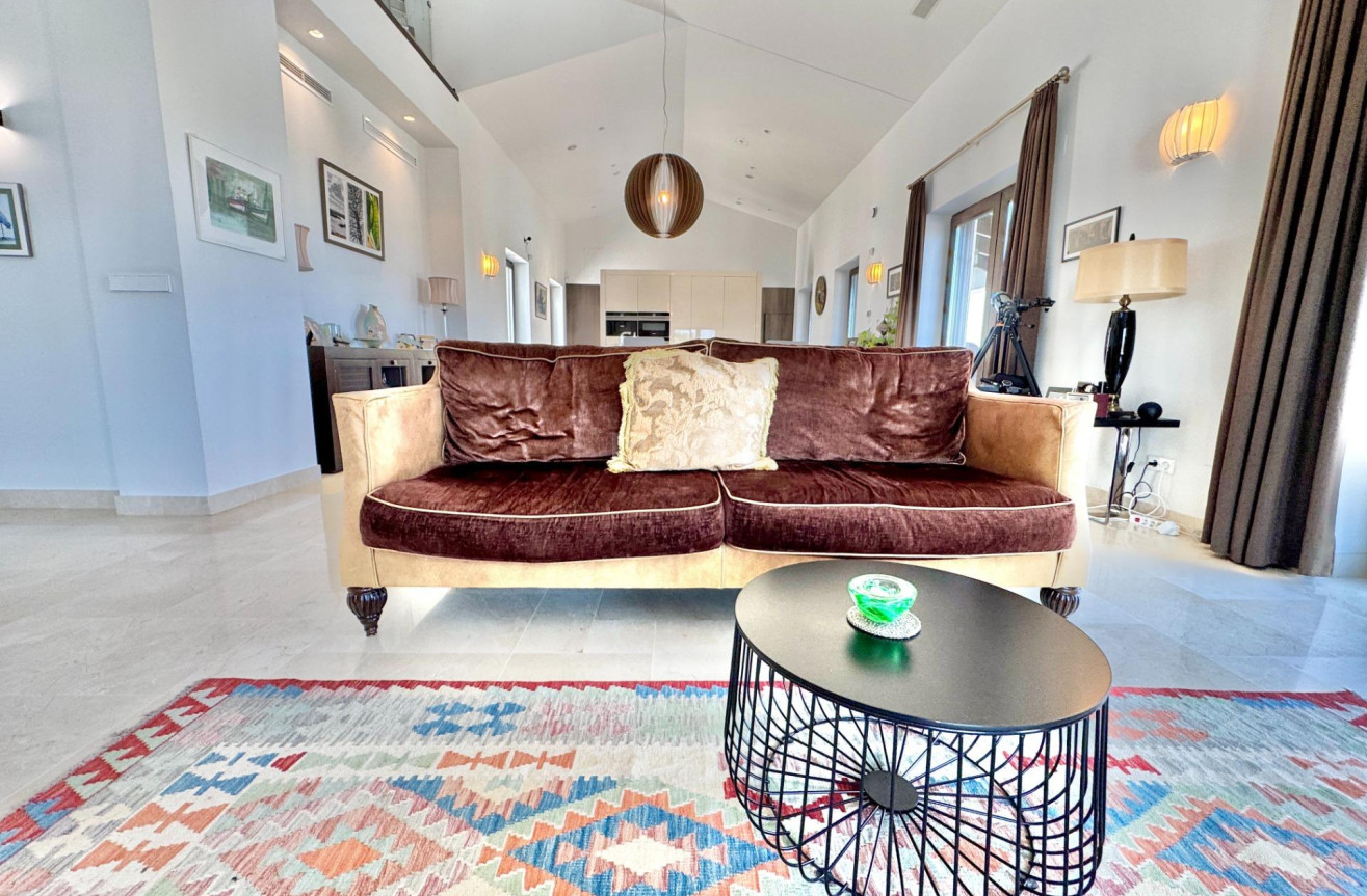 Odsprzedaż - Villa - Dolores - Comunidad Valenciana