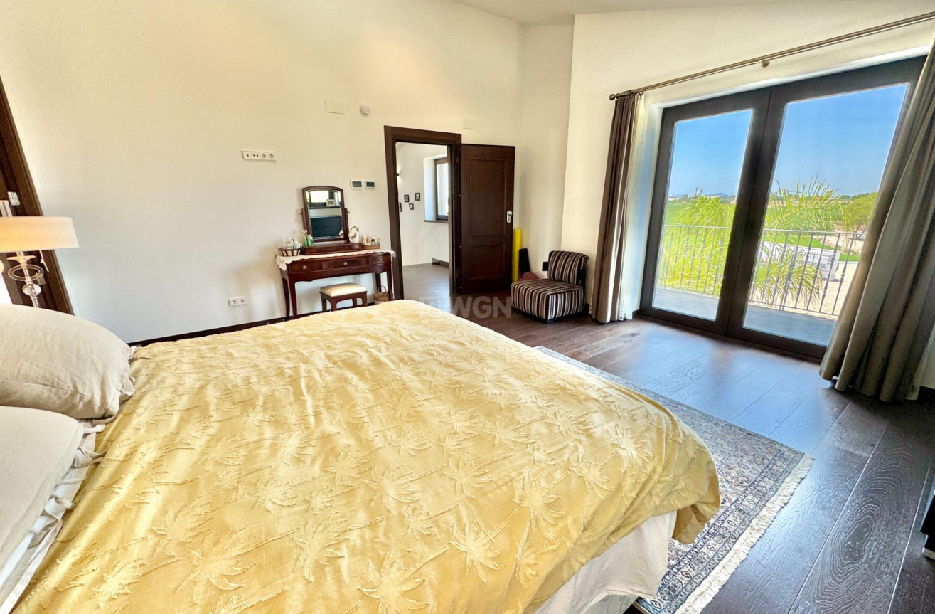 Odsprzedaż - Villa - Dolores - Comunidad Valenciana