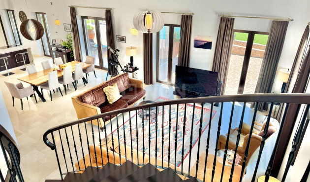 Odsprzedaż - Villa - Dolores - Comunidad Valenciana