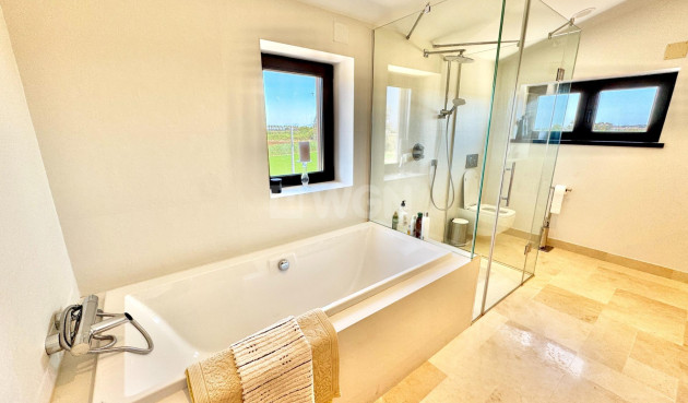 Odsprzedaż - Villa - Dolores - Comunidad Valenciana