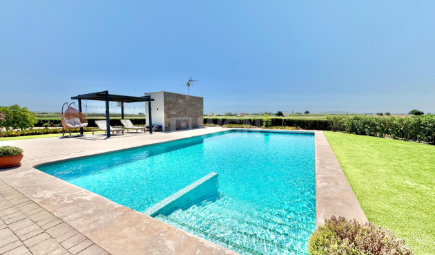 Odsprzedaż - Villa - Dolores - Comunidad Valenciana