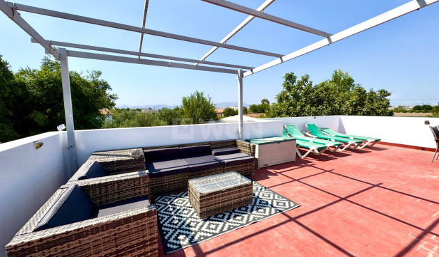 Odsprzedaż - Villa - Dolores - Comunidad Valenciana