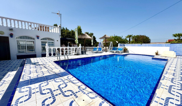 Odsprzedaż - Villa - Dolores - Comunidad Valenciana