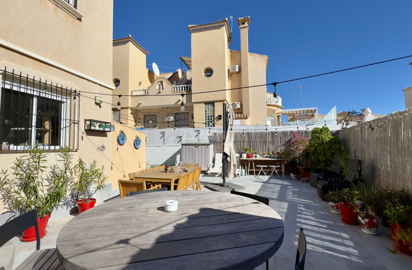 Wiederverkauf - Villa - Orihuela Costa - Costa Blanca