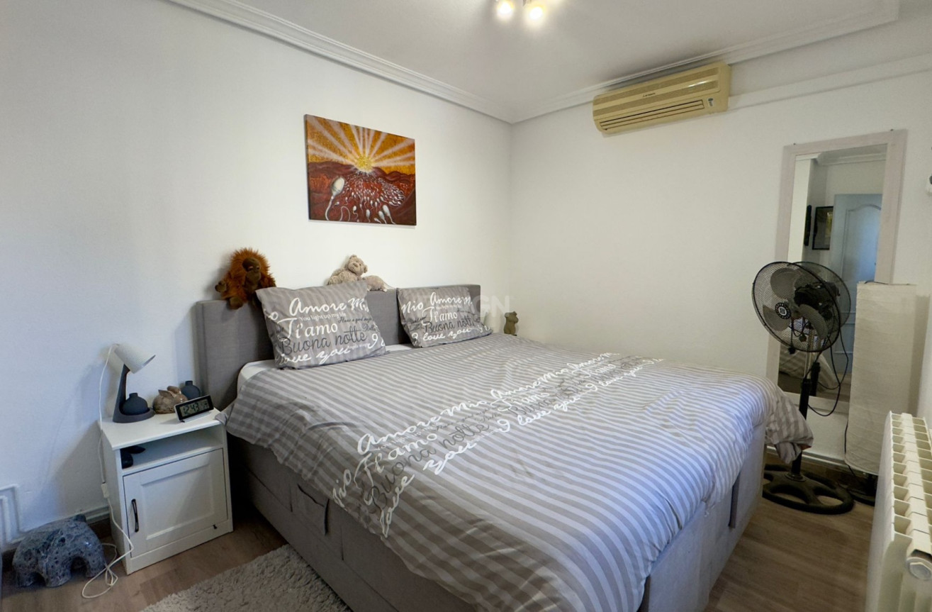 Wiederverkauf - Villa - Orihuela Costa - Costa Blanca