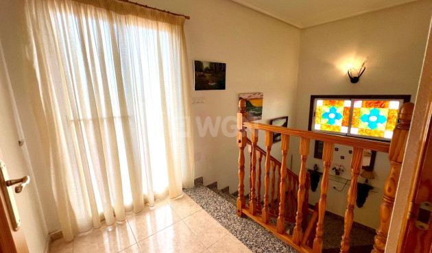 Odsprzedaż - Kamienica - Pinoso - Inland