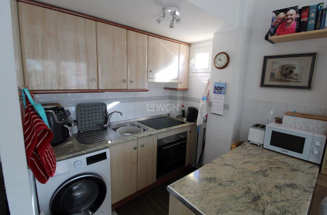 Odsprzedaż - Mieszkanie w bloku - Torrevieja - Costa Blanca