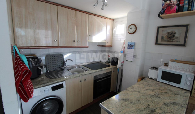 Odsprzedaż - Mieszkanie w bloku - Torrevieja - Costa Blanca