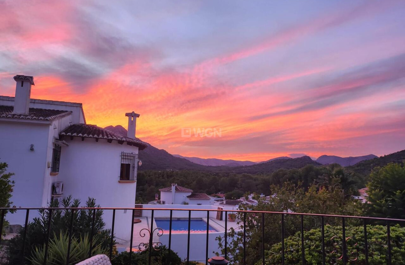 Odsprzedaż - Villa - Murla - Inland