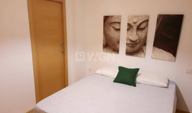 Reventa - Apartamento / piso - Almoradí - Colegio Canales Y Martinez