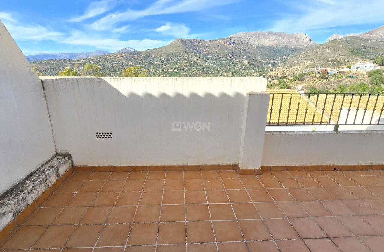 Odsprzedaż - Kamienica - Alcaucín - Inland