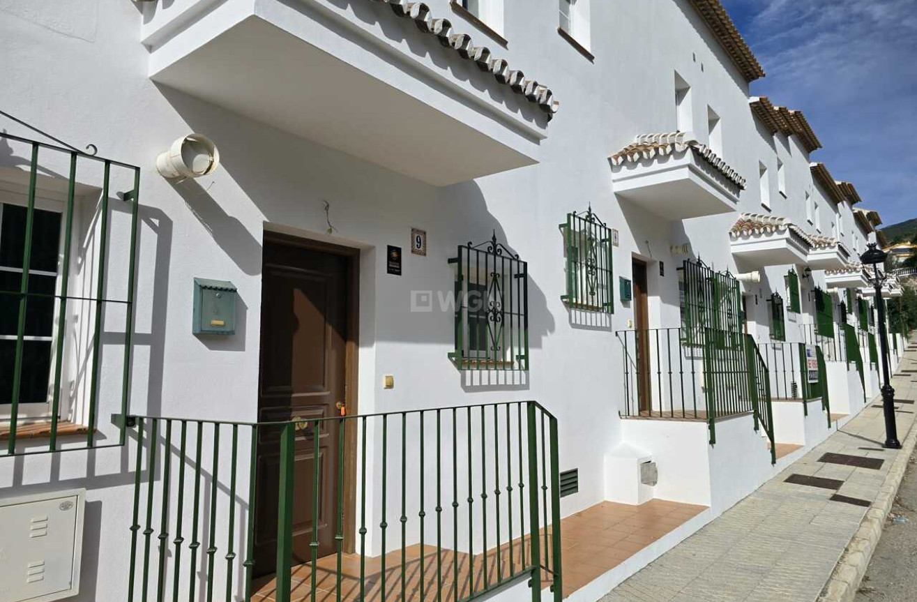 Odsprzedaż - Kamienica - Alcaucín - Inland