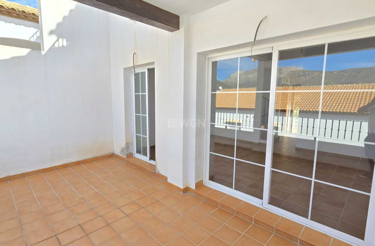 Odsprzedaż - Kamienica - Alcaucín - Inland