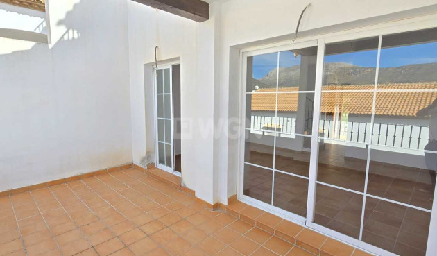 Odsprzedaż - Kamienica - Alcaucín - Inland