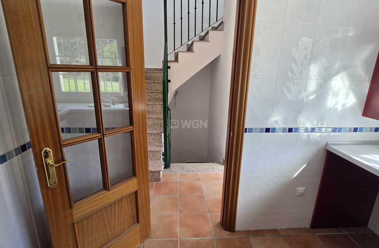 Odsprzedaż - Kamienica - Alcaucín - Inland