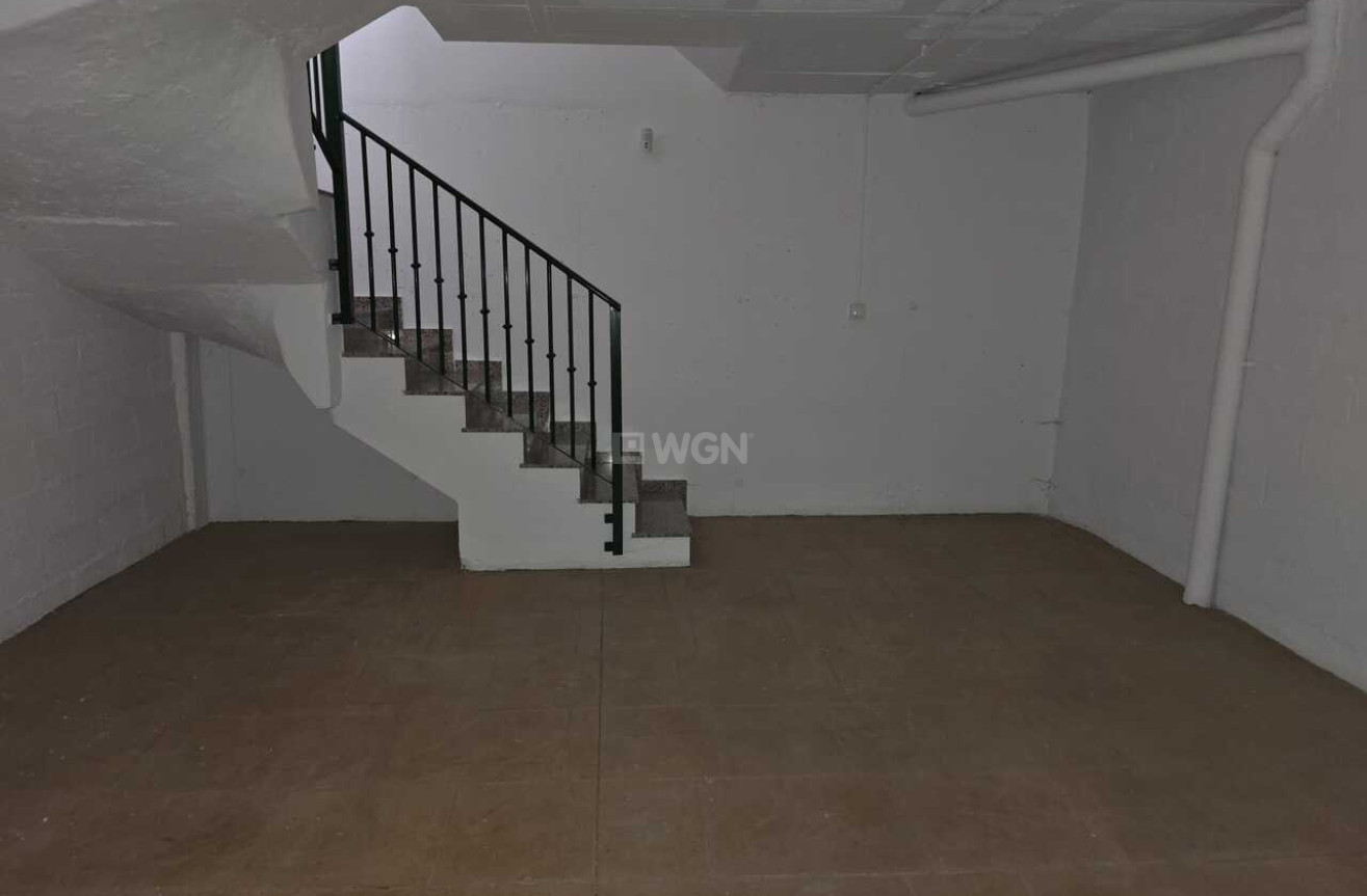 Odsprzedaż - Kamienica - Alcaucín - Inland