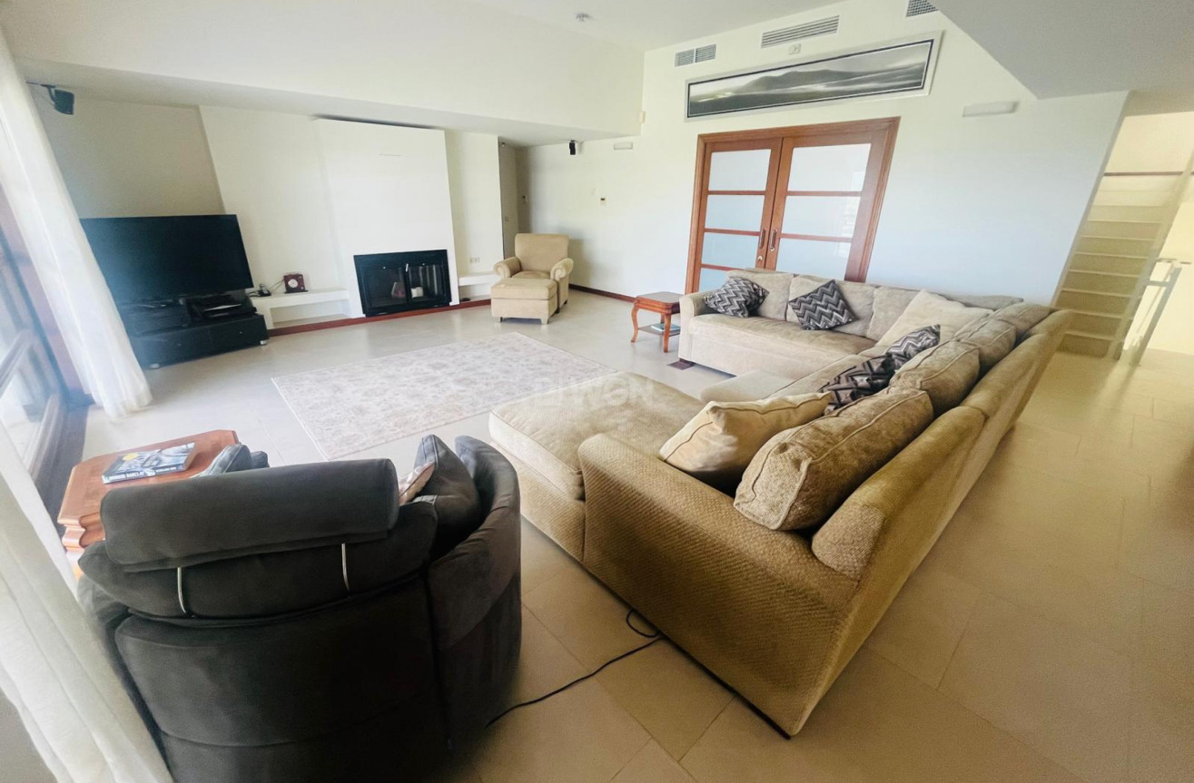 Odsprzedaż - Villa - Sucina - Inland