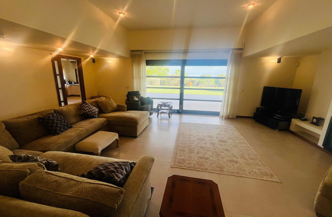 Odsprzedaż - Villa - Sucina - Inland